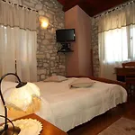 Holiday House With A Swimming Pool Krsan - Vlasici, Central Istria - Sredisnja Istra - 7686 Krsan