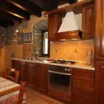Holiday House With A Swimming Pool Krsan - Vlasici, Central Istria - Sredisnja Istra - 7686 Vikendica Krsan