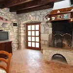 Holiday House With A Swimming Pool Krsan - Vlasici, Central Istria - Sredisnja Istra - 7686 Krsan